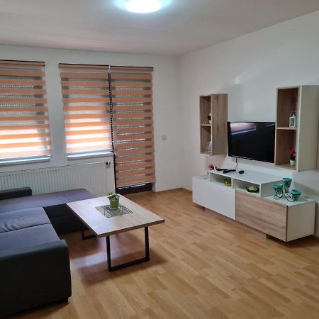 Apartmani Sk Брчко Экстерьер фото